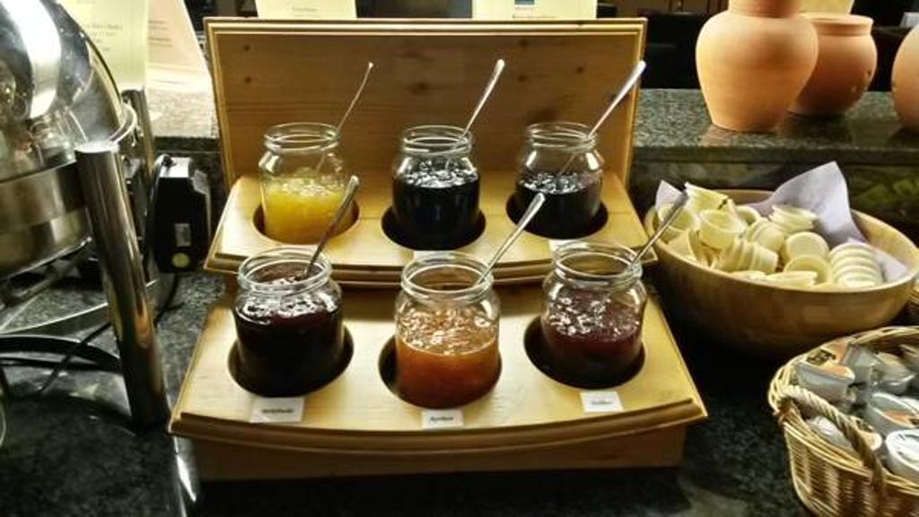 Tryp By Wyndham Halle Halle  Restaurant photo