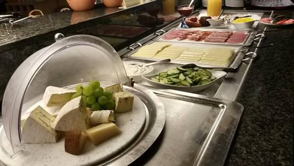 Tryp By Wyndham Halle Halle  Restaurant photo